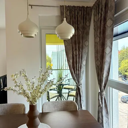 Alma Apartman *
